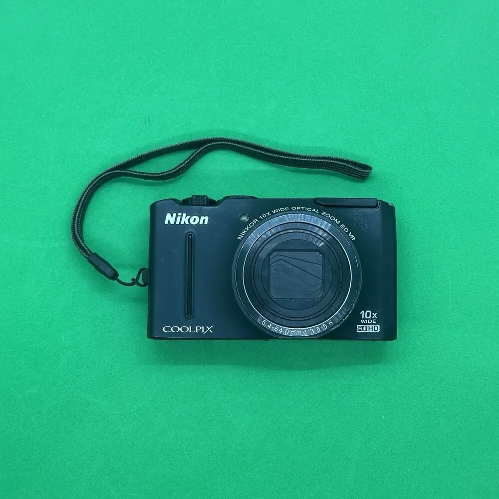 Nikon COOLPIX S8100 Digital Camera 12.1MP 10x Zoom: FOR PARTS NOT WORKING
